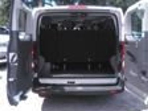 Used 2025 Ford Transit 350 XLT RWD image 8