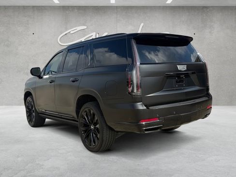 Certified 2025 Cadillac Escalade Sport Platinum w/ LPO, ONYX Package AWD/4WD image 14