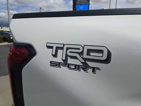 Used 2024 Toyota Tacoma TRD Sport RWD image 13