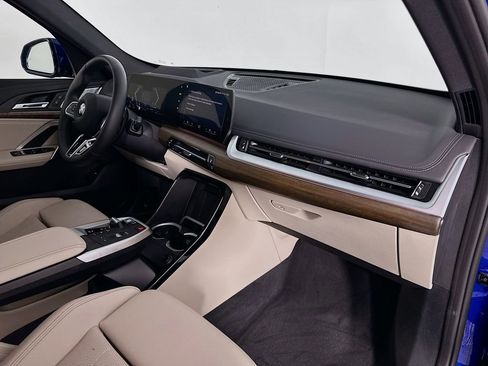 Certified 2023 BMW X1 xDrive28i w/ Premium Package image 30