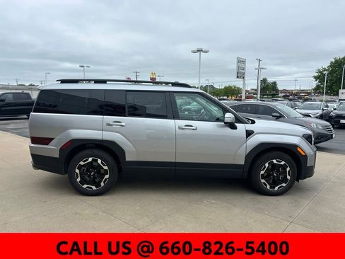 Used 2026 Hyundai Santa Fe SEL image 5