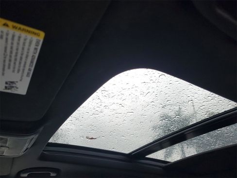 Used 2021 Cadillac XT6 Sport image 27