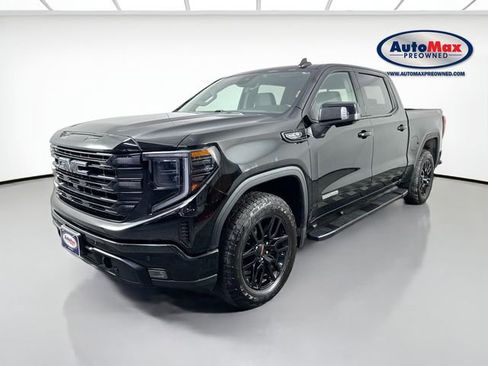 Used 2024 GMC Sierra 1500 Elevation w/ Elevation Premium Package AWD/4WD image 5