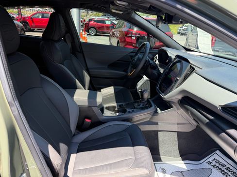 Used 2024 Subaru Crosstrek 2.5i Wilderness AWD/4WD image 23