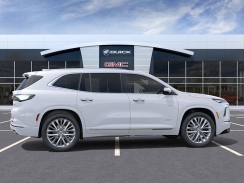 New 2026 Buick Enclave Avenir w/ Super Cruise Package FWD image 5