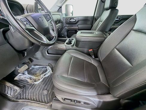 Used 2022 Chevrolet Silverado 3500 LTZ w/ LTZ Plus Package AWD/4WD image 26