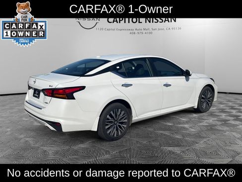 Used 2023 Nissan Altima 2.5 SV w/ SV Premium Package image 5
