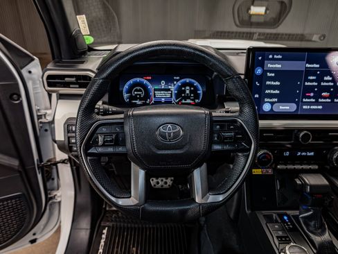 Used 2024 Toyota Tacoma TRD Sport w/ TRD Sport Upgrade Package AWD/4WD image 15