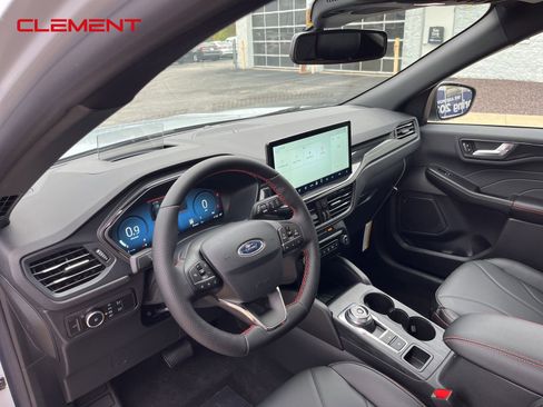 New 2025 Ford Escape ST-Line Elite w/ Premium Technology Package image 32