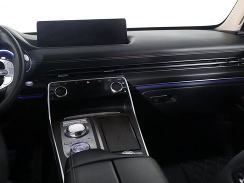 Used 2024 Genesis GV80 3.5T w/ Prestige Package image 38