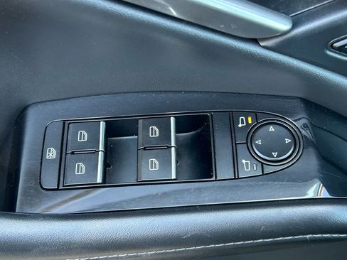 Used 2024 MAZDA CX-30 AWD 2.5 S w/ Select Sport Pkg image 32