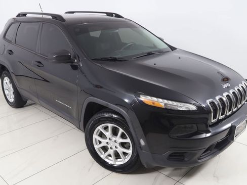Used 2015 Jeep Cherokee Sport w/ Sport Appearance Group AWD/4WD image 13