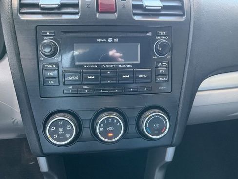 Used 2014 Subaru Forester 2.5i Premium w/ All-Weather Package image 15