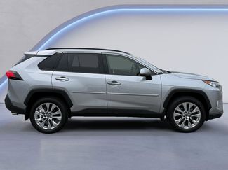 Used 2019 Toyota RAV4 Limited FWD video 2