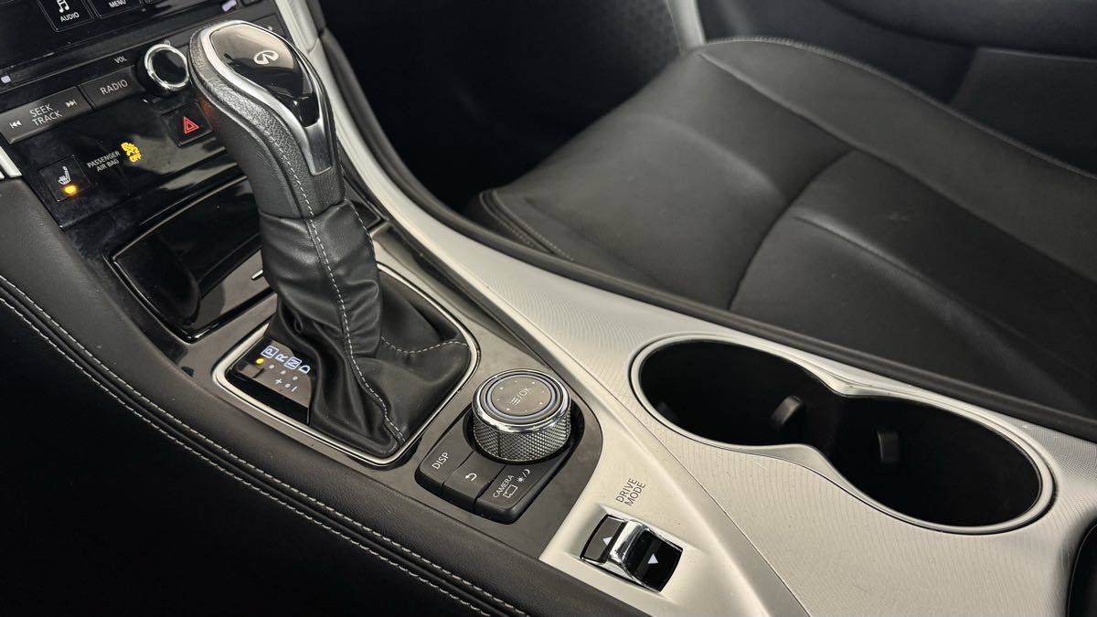 Used 2021 INFINITI Q50 Luxe w/ Seat & Sound Package RWD image 26