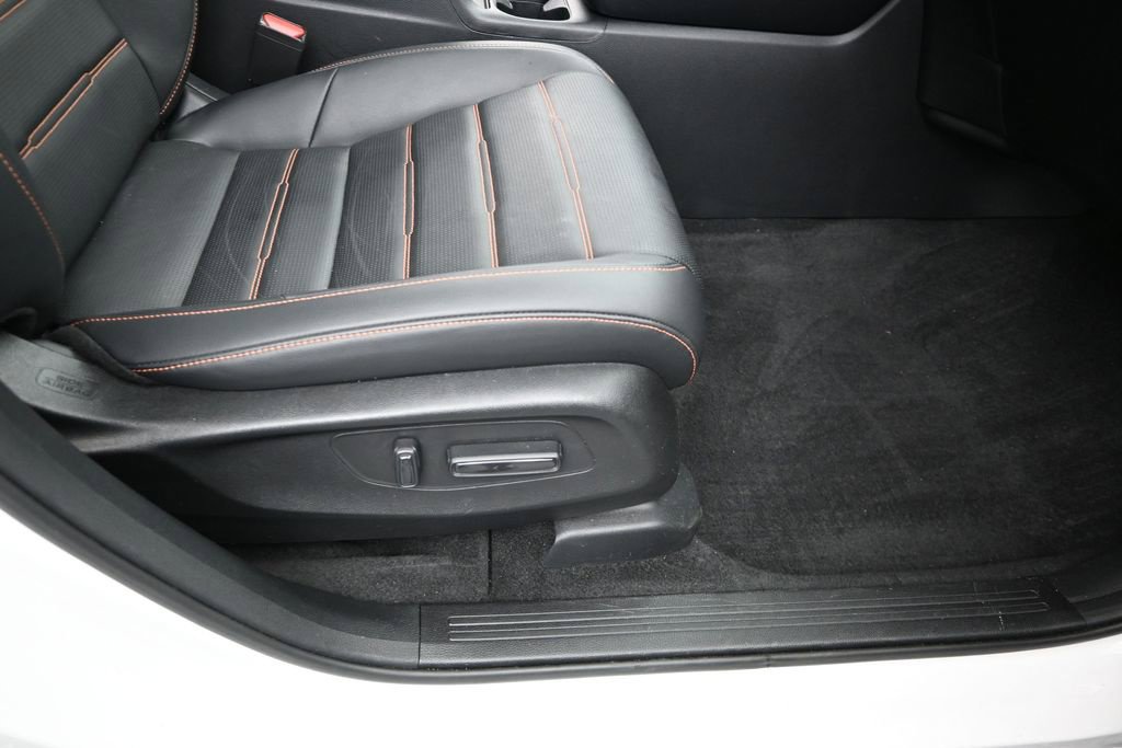 Used 2024 Honda CR-V Sport Touring image 11