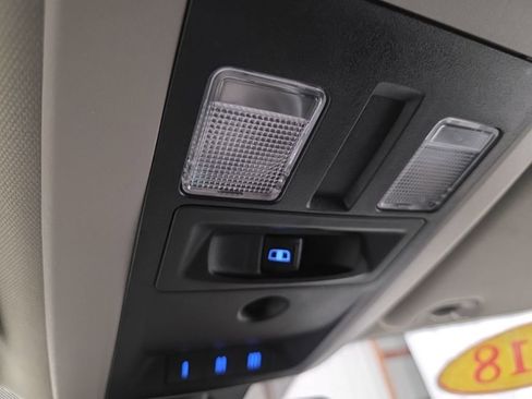 Used 2018 RAM 2500 Big Horn image 21