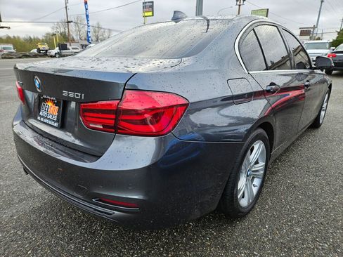 Used 2017 BMW 330i xDrive Sedan image 16