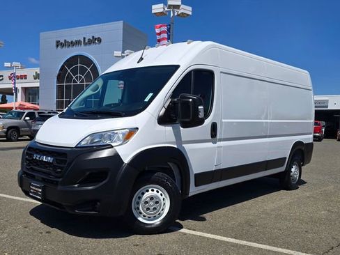 Used 2023 RAM ProMaster 2500 FWD image 3