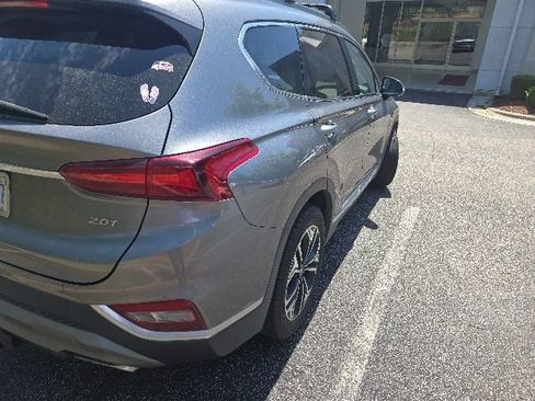 Used 2019 Hyundai Santa Fe Limited FWD image 5