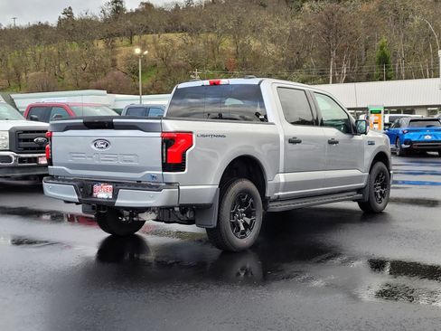 New 2025 Ford F150 Lightning XLT image 5