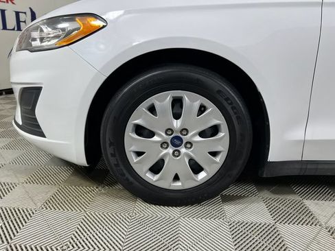 Used 2020 Ford Fusion S FWD image 24