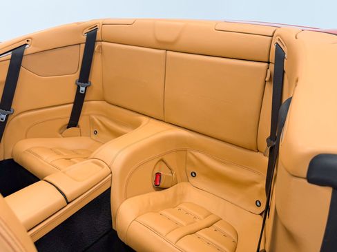 Used 2014 Ferrari California RWD image 15