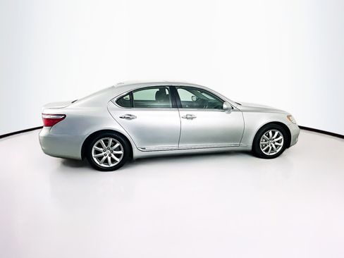 Used 2009 Lexus LS 460 RWD image 10