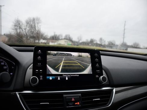 Used 2022 Honda Accord Sport image 14