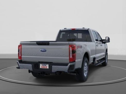 New 2026 Ford F250 XLT w/ XLT Premium Package AWD/4WD image 8