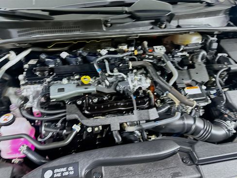 Used 2024 Toyota Prius LE image 32