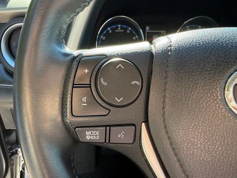 Used 2016 Toyota RAV4 XLE AWD/4WD image 25