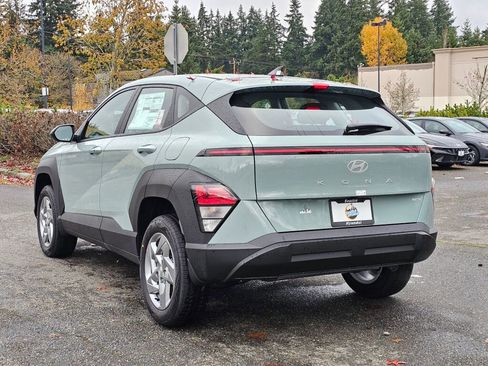 New 2026 Hyundai Kona SE image 5