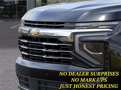 New 2026 Chevrolet Suburban LT w/ Comfort Package image 13