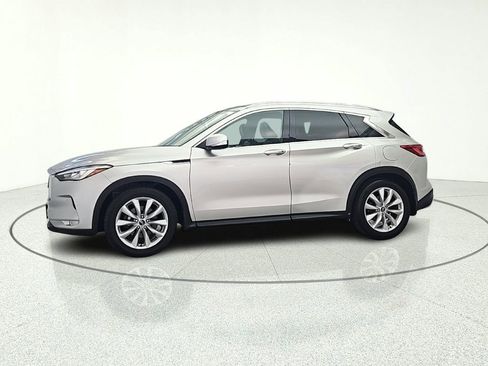 Used 2019 INFINITI QX50 Essential AWD/4WD image 4
