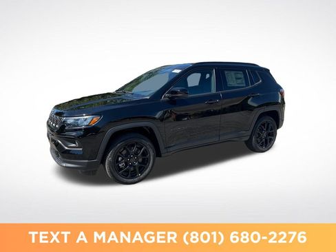 New 2026 Jeep Compass Latitude AWD/4WD image 1