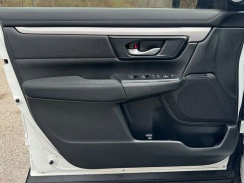 Used 2022 Honda CR-V Special Edition image 13