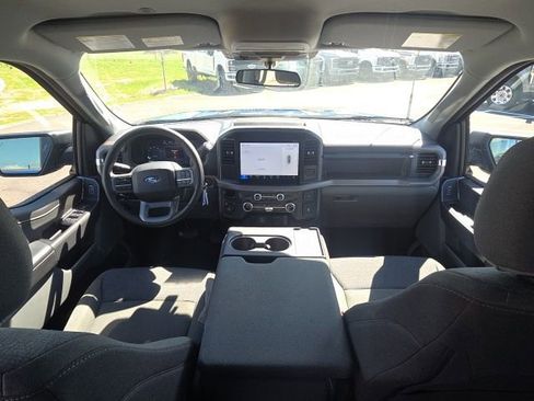 Used 2025 Ford F150 XLT w/ Equipment Group 301A Standard image 16