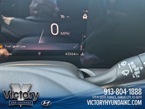Used 2024 Buick Encore GX Preferred w/ Comfort Package AWD/4WD image 16