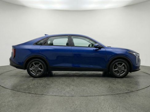 Used 2025 Kia K4 FWD image 11