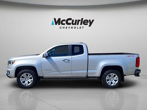 Used 2016 Chevrolet Colorado LT w/ Luxury Package, Chrome AWD/4WD image 3