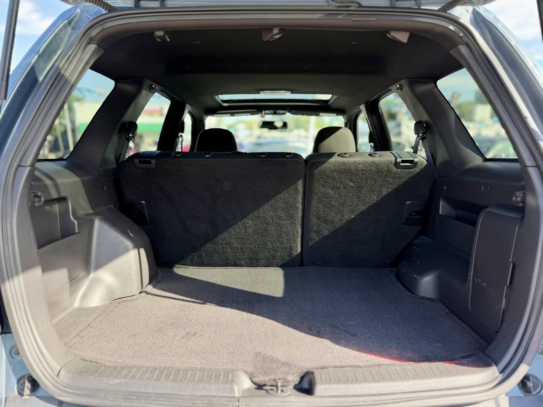 Used 2011 Ford Escape XLT w/ 202A Rapid Spec Order Code AWD/4WD image 9