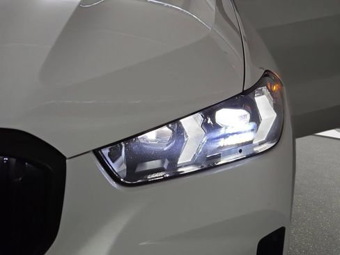 Certified 2024 BMW X5 xDrive50e w/ Executive Package AWD/4WD image 30