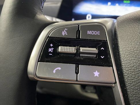 Used 2025 Kia Telluride SX Prestige AWD/4WD image 12