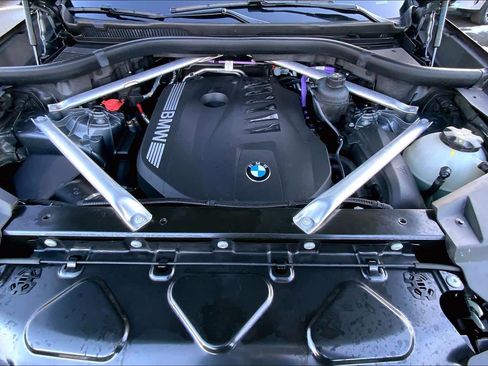 Certified 2024 BMW X5 xDrive40i w/ Premium Package image 30