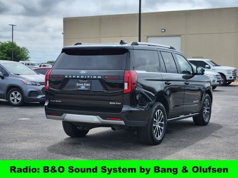 Used 2025 Ford Expedition Platinum AWD/4WD image 6