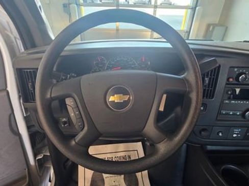 Used 2022 Chevrolet Express 2500 w/ Driver Convenience Package image 16