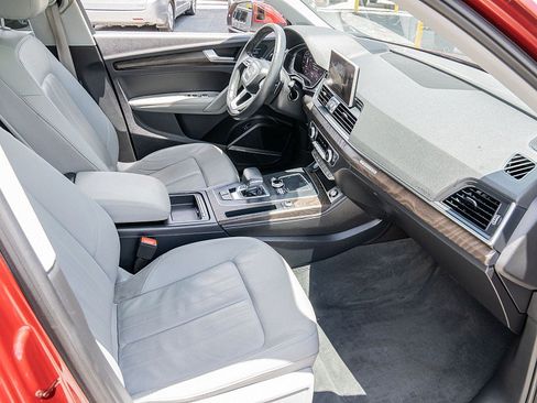 Used 2018 Audi Q5 Prestige w/ Prestige Package AWD/4WD image 19