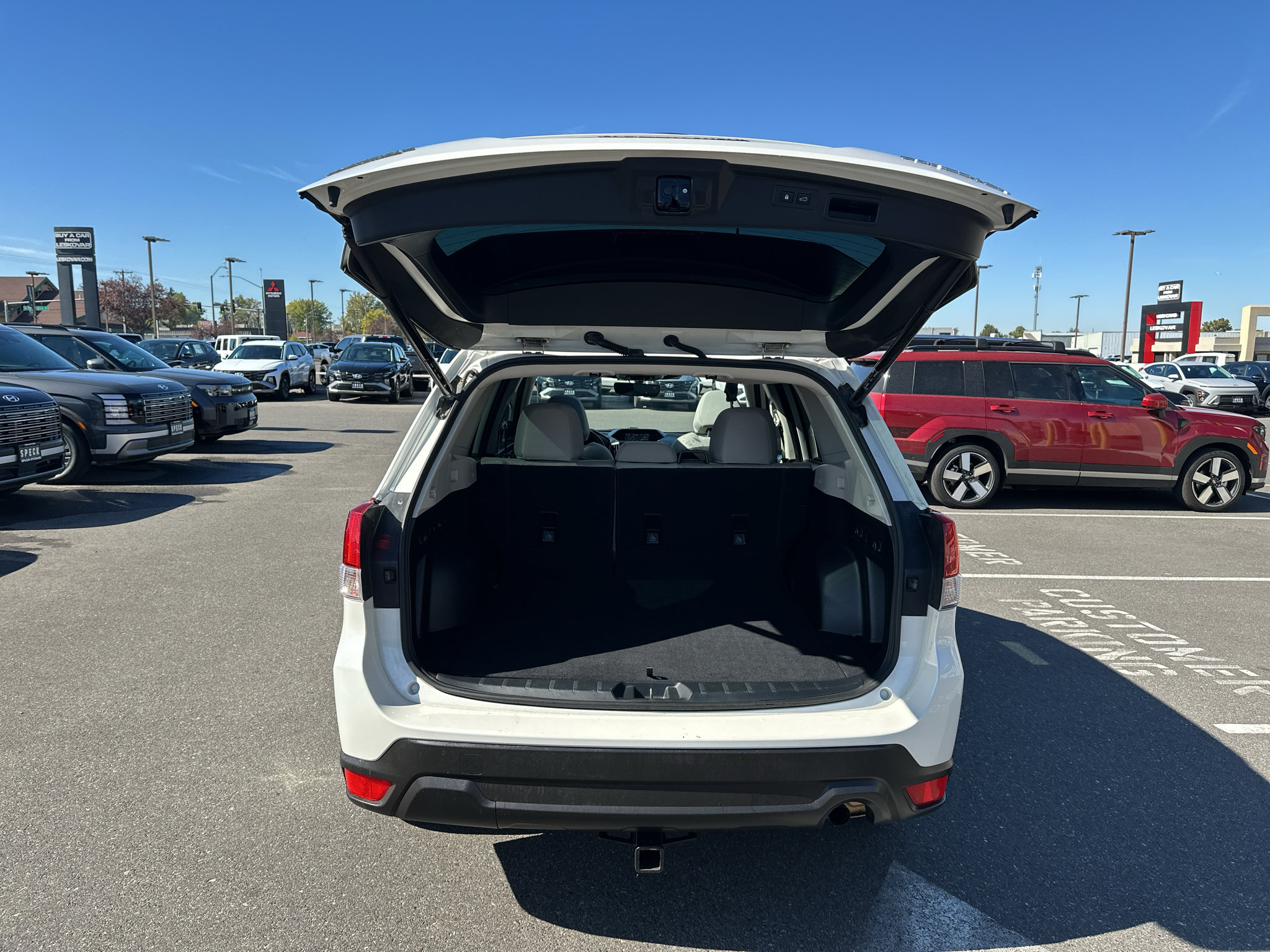 Used 2022 Subaru Forester Premium AWD/4WD image 13