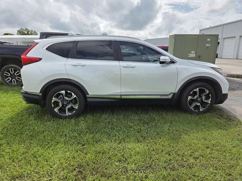 Used 2019 Honda CR-V Touring image 9